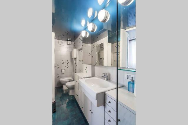 Le Grenier Apartment Болоня Екстериор снимка